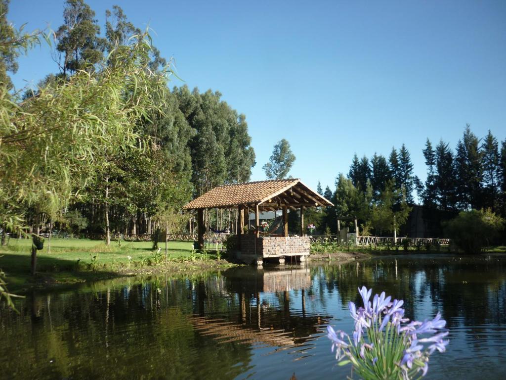 Hacienda La Carriona Hotel Sangolquí Exterior photo